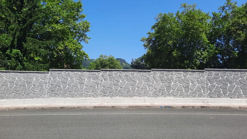 Proyecto finalizado: nuevo cerramiento prefabricado de hormigón en el Hospital de Zaldibar en Bizkaia